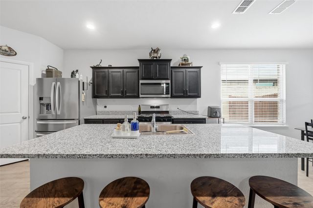 8500 Trickham Bend, Fort Worth, TX 76131