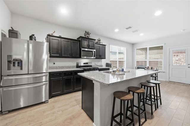 8500 Trickham Bend, Fort Worth, TX 76131