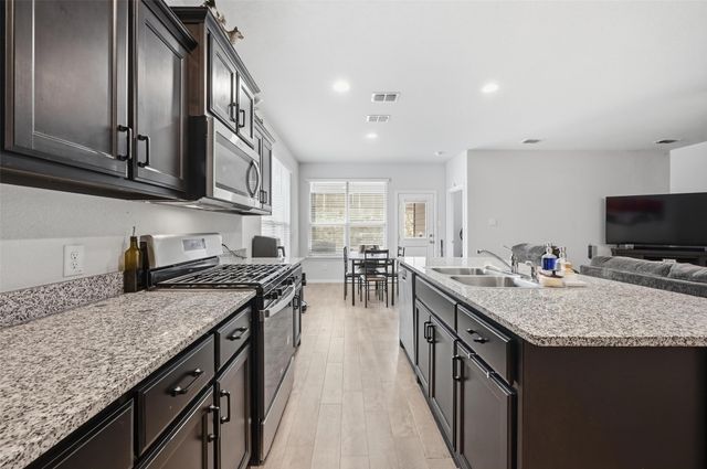 8500 Trickham Bend, Fort Worth, TX 76131