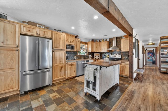 1102 Old Base Road, Aurora, TX 76078