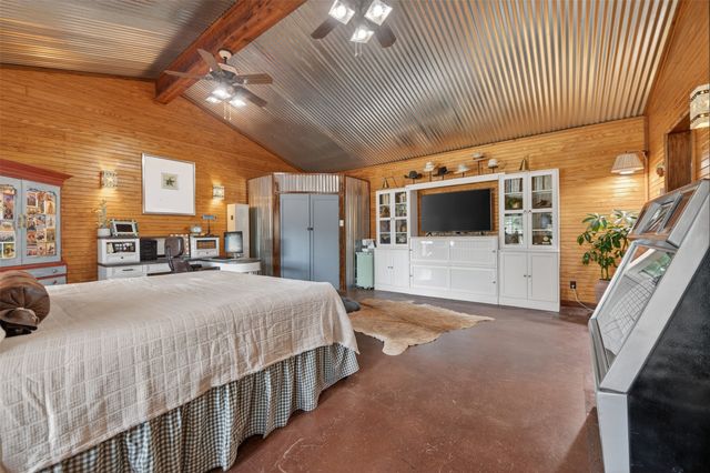 1102 Old Base Road, Aurora, TX 76078