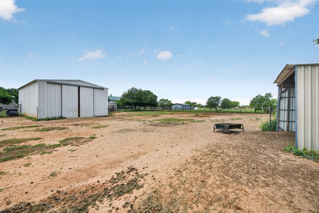 1102 Old Base Road, Aurora, TX 76078