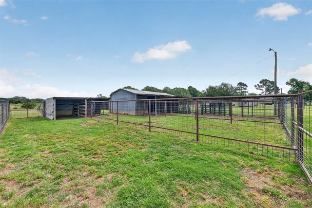 1102 Old Base Road, Aurora, TX 76078