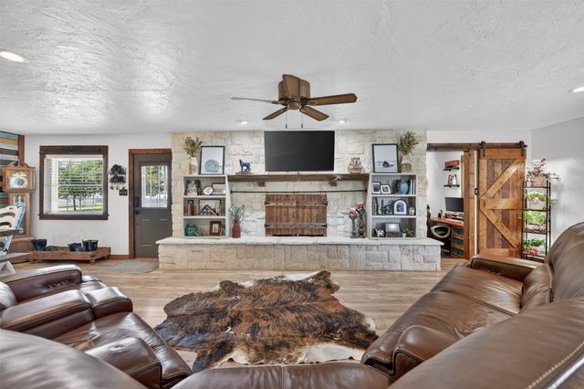 1102 Old Base Road, Aurora, TX 76078
