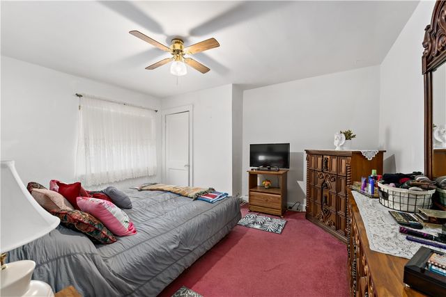 1405 Bellaire Pl, Brookline, PA 15226