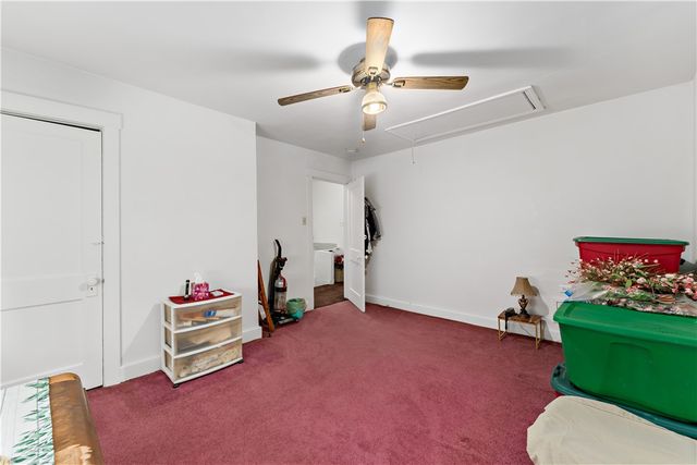 1405 Bellaire Pl, Brookline, PA 15226