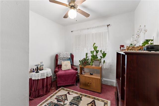 1405 Bellaire Pl, Brookline, PA 15226