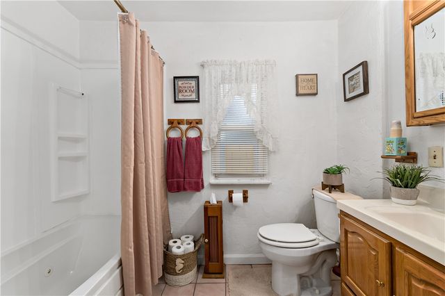 1405 Bellaire Pl, Brookline, PA 15226