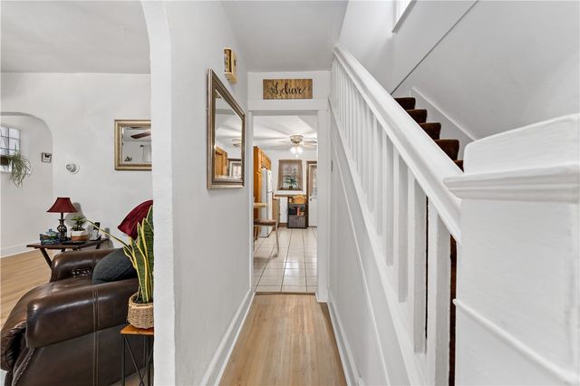 1405 Bellaire Pl, Brookline, PA 15226