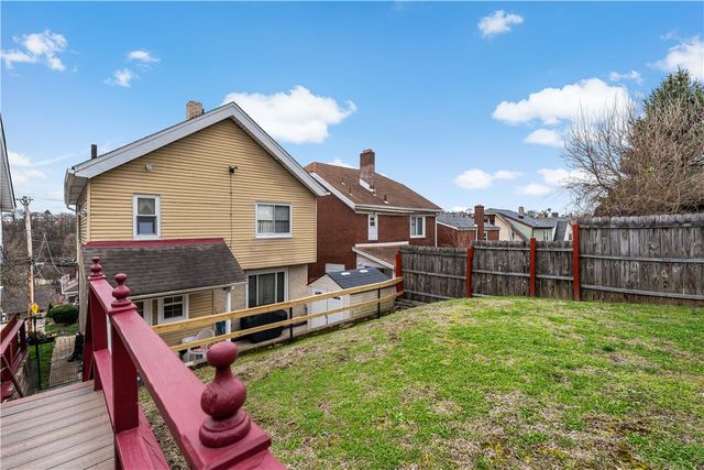 1405 Bellaire Pl, Brookline, PA 15226