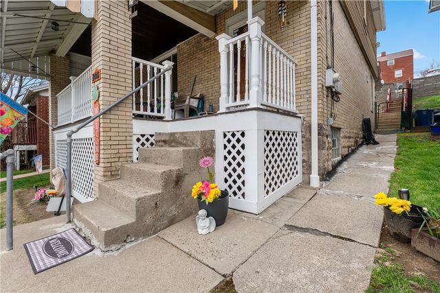 1405 Bellaire Pl, Brookline, PA 15226