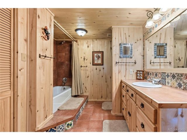 1806 Wagon Wheel Rd, Hartsel, CO 80449