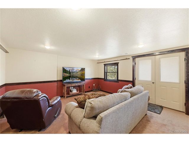 1806 Wagon Wheel Rd, Hartsel, CO 80449