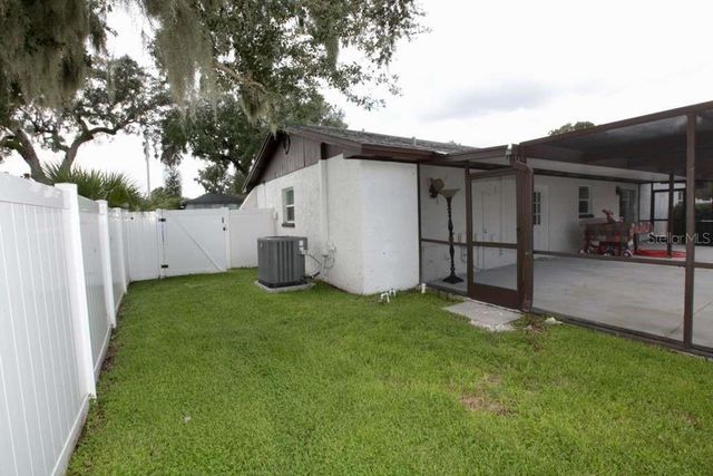 815 BISHOP PLACE, Seffner, FL 33584