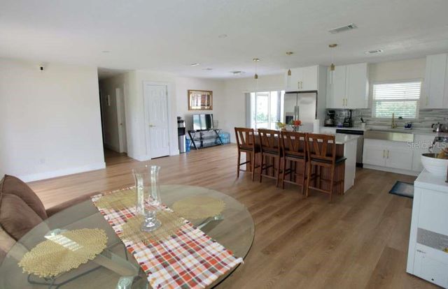 815 BISHOP PLACE, Seffner, FL 33584
