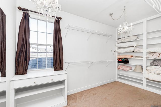 9314 Pine Cone Ct, Baton Rouge, LA 70809