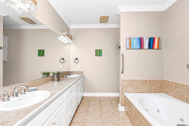 9314 Pine Cone Ct, Baton Rouge, LA 70809