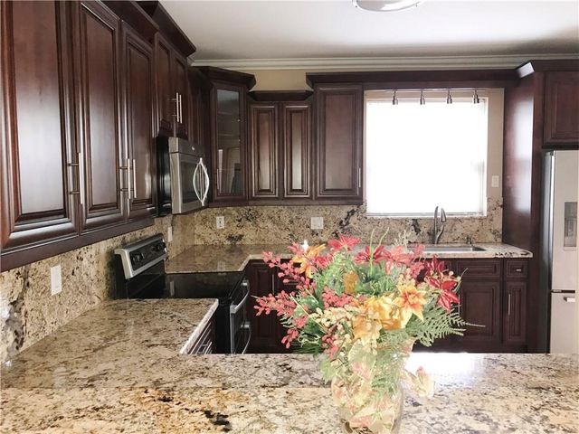 1295 WEEPING WILLOW Way 1295, Hollywood, FL 33019