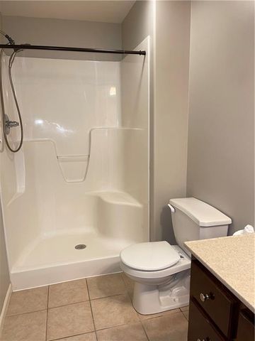 1104 Tamarisk Drive, Leavenworth, KS 66048