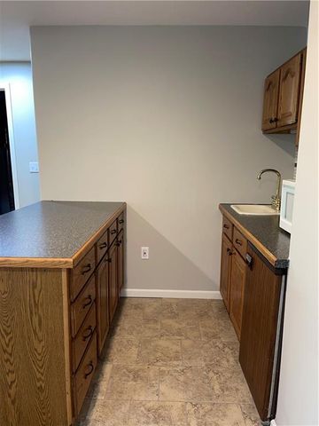 1104 Tamarisk Drive, Leavenworth, KS 66048