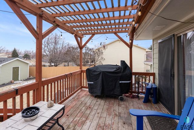 6305 W 54th. St Street, Sioux Falls, SD 57106