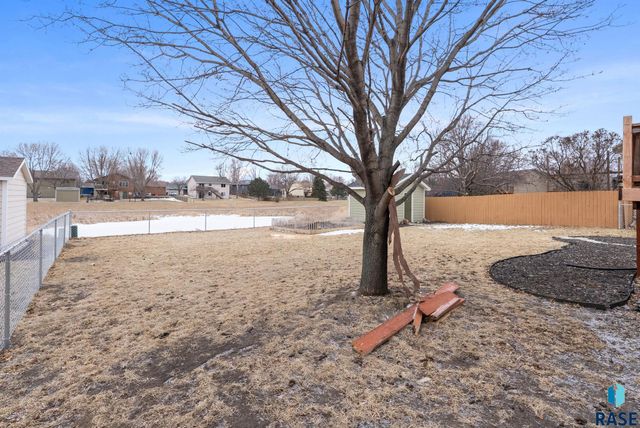 6305 W 54th. St Street, Sioux Falls, SD 57106