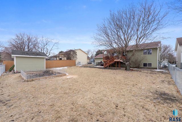 6305 W 54th. St Street, Sioux Falls, SD 57106