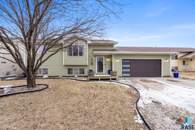 6305 W 54th. St Street, Sioux Falls, SD 57106