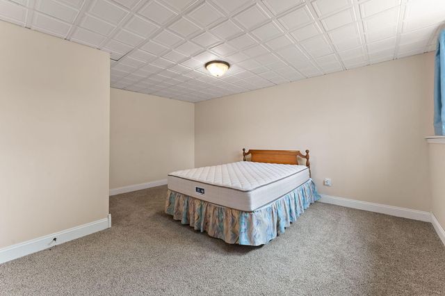12616 Marsh Landing Pkwy, Cedar Lake, IN 46303