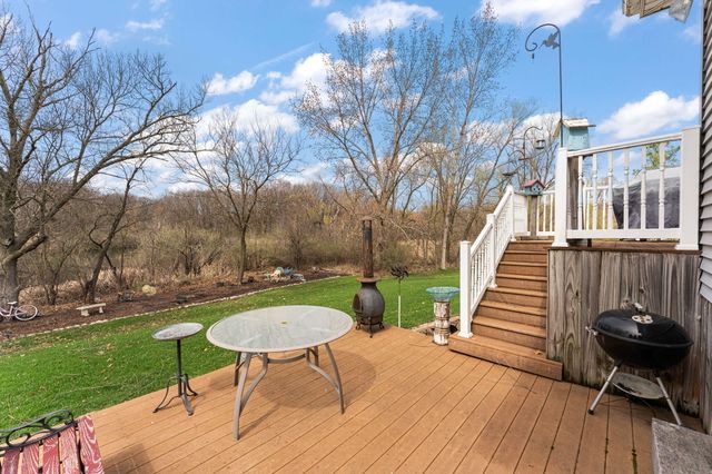 12616 Marsh Landing Pkwy, Cedar Lake, IN 46303