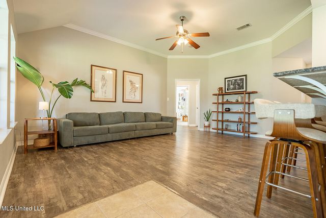 104 Oaks Court, Picayune, MS 39466