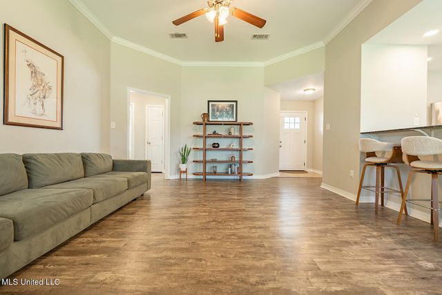 104 Oaks Court, Picayune, MS 39466