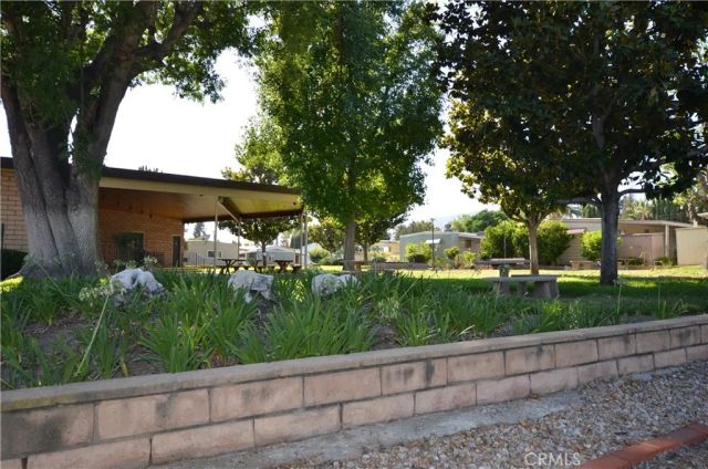 840 Foothill East 182, Azusa, CA 91702
