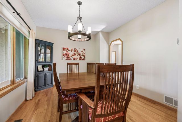 12145 Illies Avenue N, Hugo, MN 55038