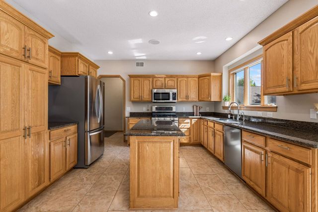 12145 Illies Avenue N, Hugo, MN 55038