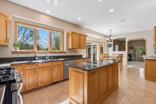 12145 Illies Avenue N, Hugo, MN 55038