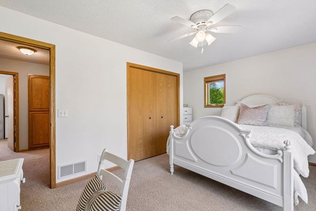 12145 Illies Avenue N, Hugo, MN 55038