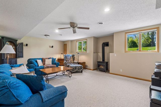 12145 Illies Avenue N, Hugo, MN 55038