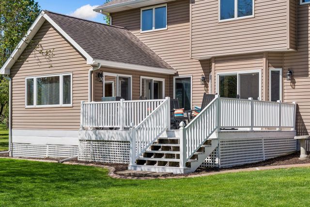 12145 Illies Avenue N, Hugo, MN 55038