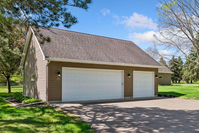 12145 Illies Avenue N, Hugo, MN 55038