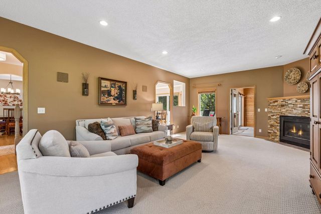 12145 Illies Avenue N, Hugo, MN 55038