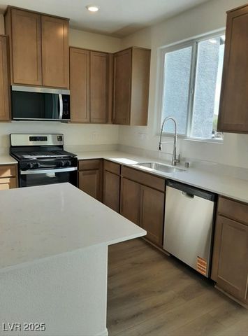 9210 West Oquendo Road, Las Vegas, NV 89148