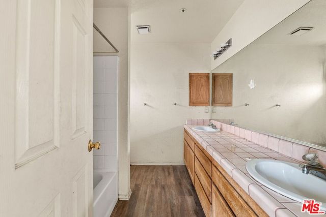 13377 Paramount Road, Phelan, CA 92371