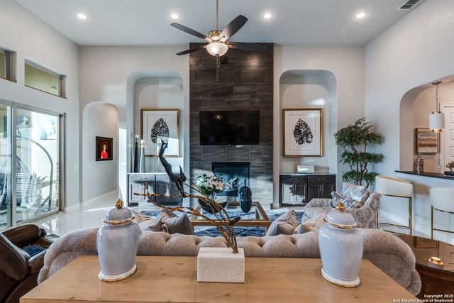 21335 Rembrandt, San Antonio, TX 78256