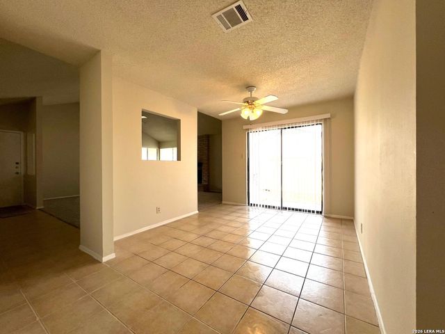 8818 RIDGE GATE ST, San Antonio, TX 78250