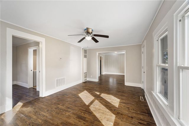 610 Delaware, Neosho, MO 64850