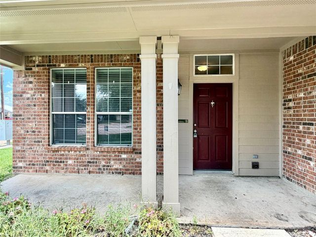 7403 Bering Landing Drive, Cypress, TX 77433