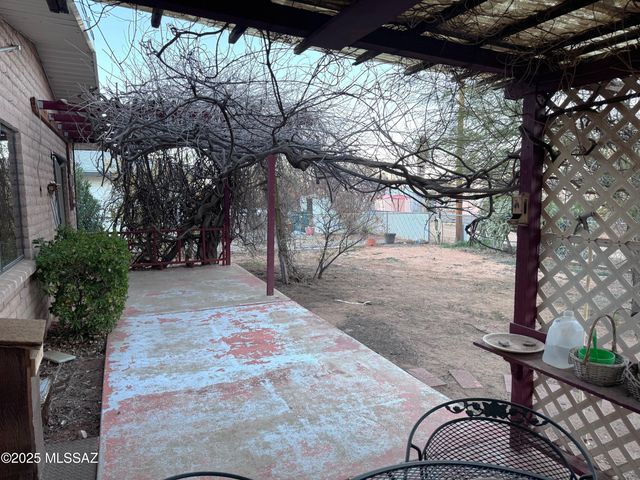 322 N Sage Street, Sunsites, AZ 85625