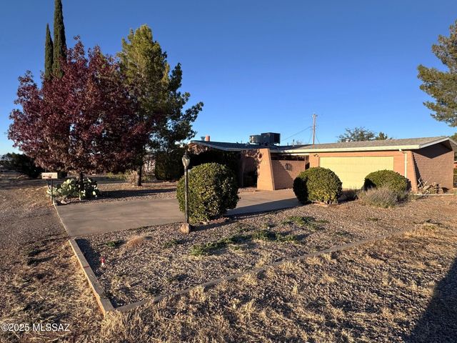 322 N Sage Street, Sunsites, AZ 85625