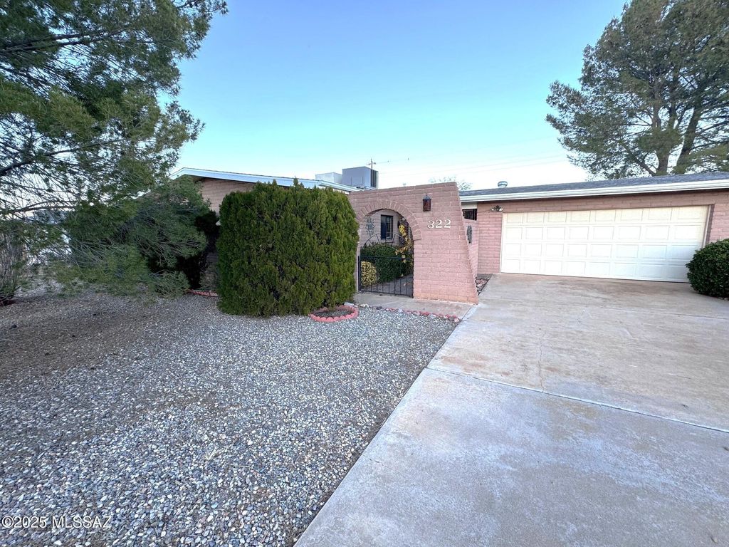 322 N Sage Street, Sunsites, AZ 85625